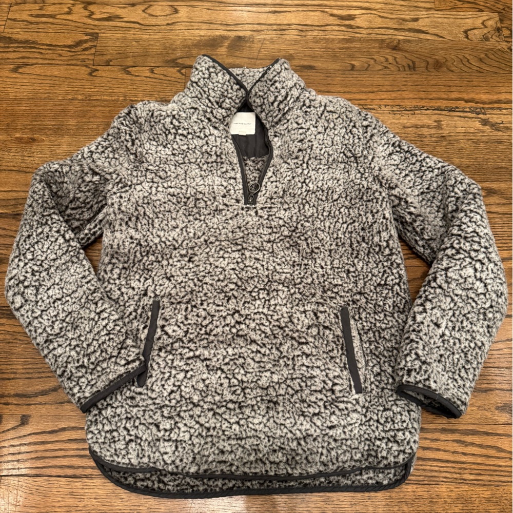 THREAD & SUPPLY Sherpa Fleece Pullover Charcoal Quarter Zip Small